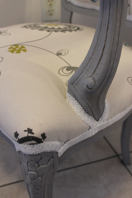 grey french chair @Pivot~Paint~Create